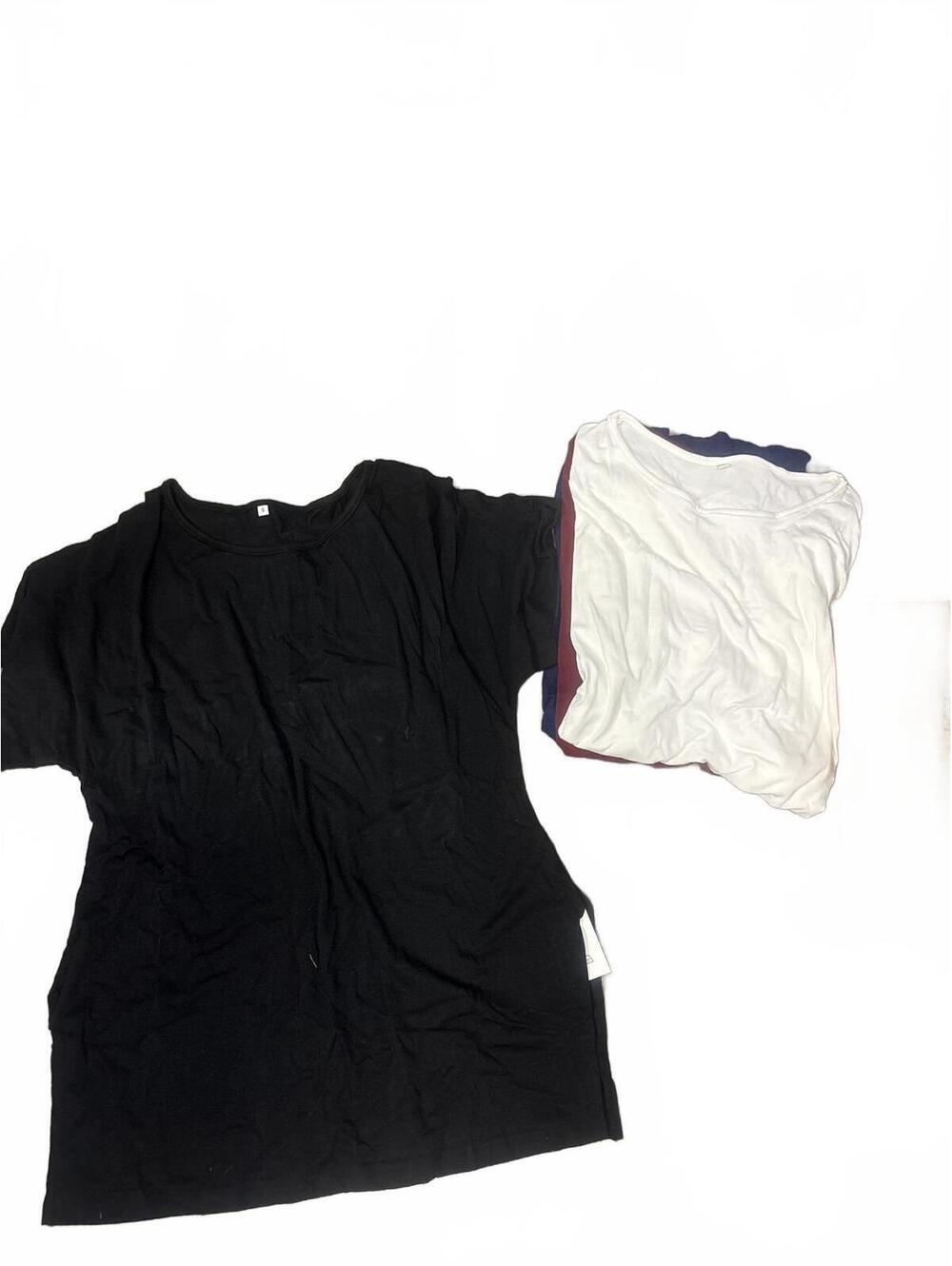 Women's Casual Short Sleeve Tunic Tops Lot of 4 Basic Tees Solid Colors